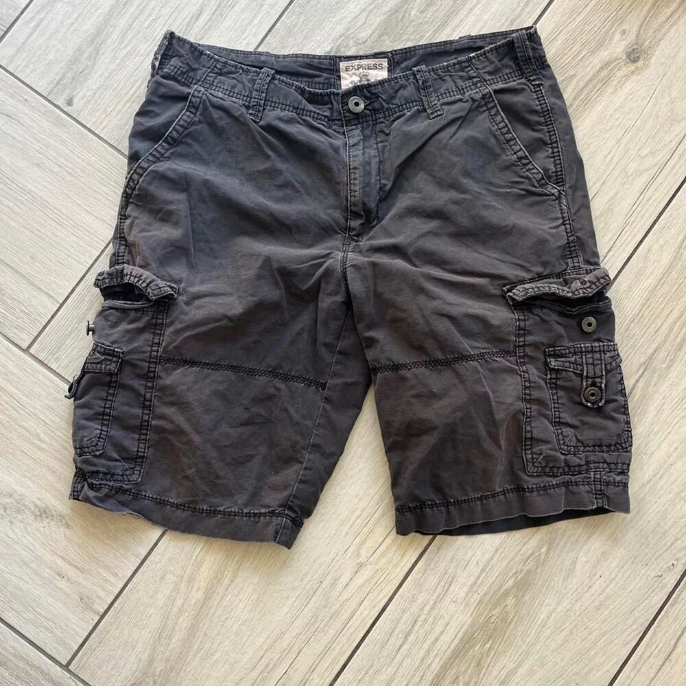 Express Men's Grey and Black Shorts